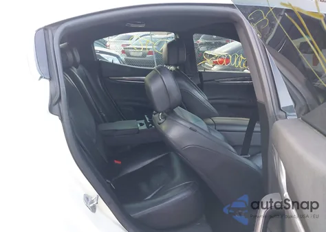 2015 Maserati Ghibli z USA, uszkodzony, nr VIN ZAM57XSA1F1162069